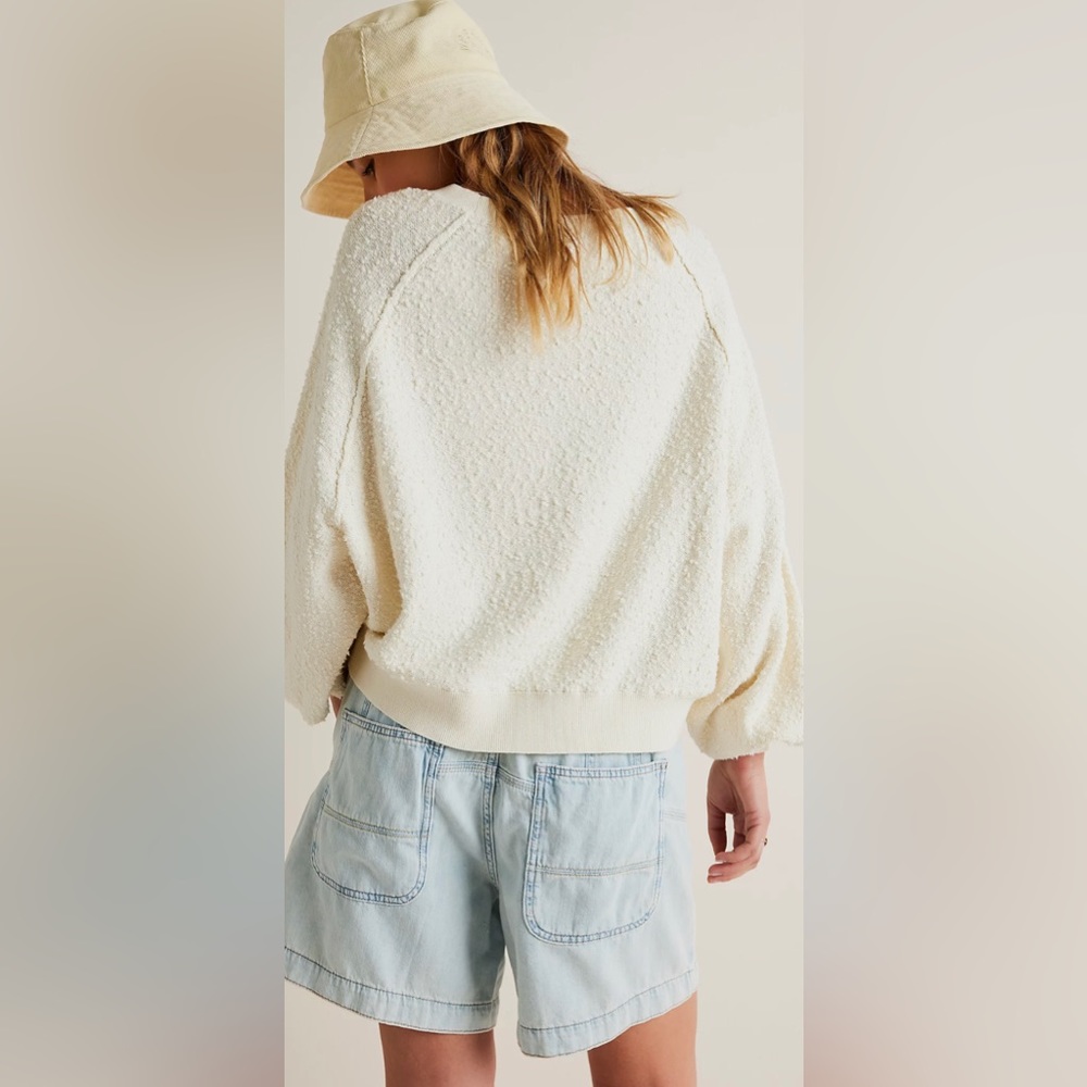 Find My Friend Pullover - Picture 2 of 6
